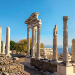 Pergamon — tron szatana