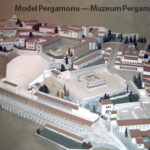 Pergamon — tron szatana4